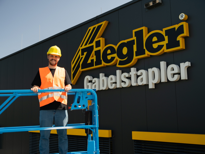 Schulungsleiter (2)
