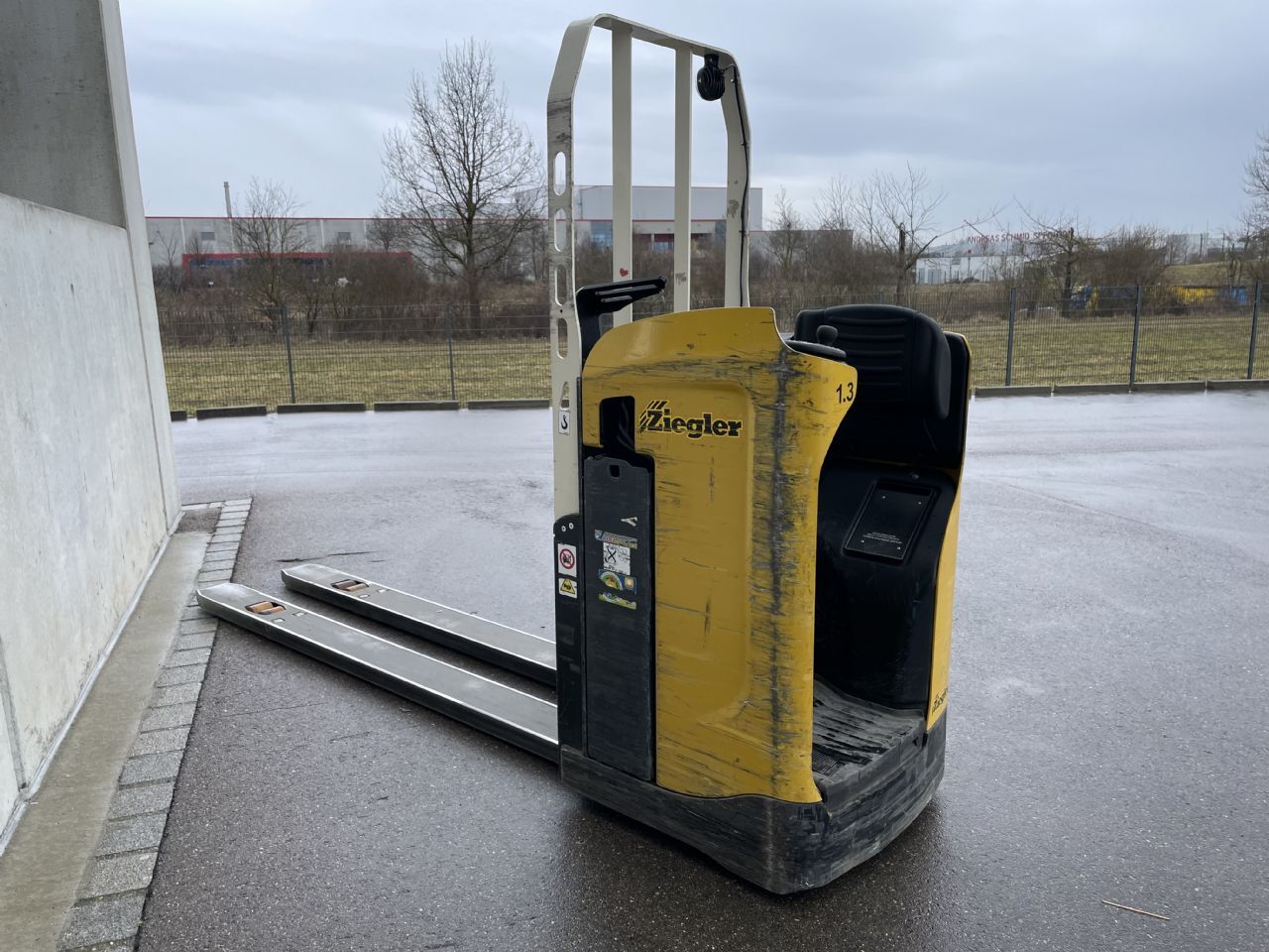 Yale MP20T Niederhubwagen – Nr. G007713 – Bild 3