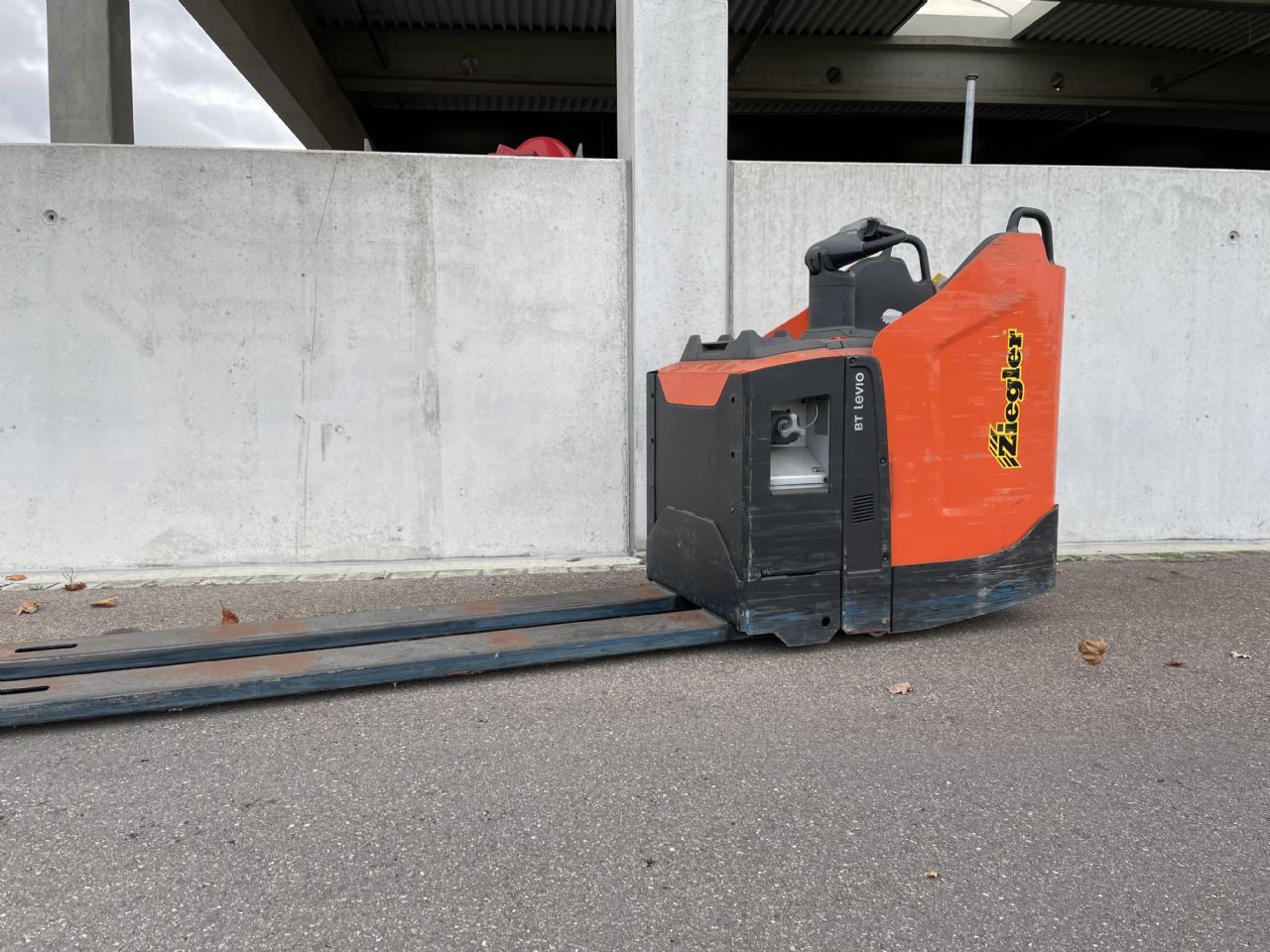 Toyota LPE200 Niederhubwagen – Nr. G012417